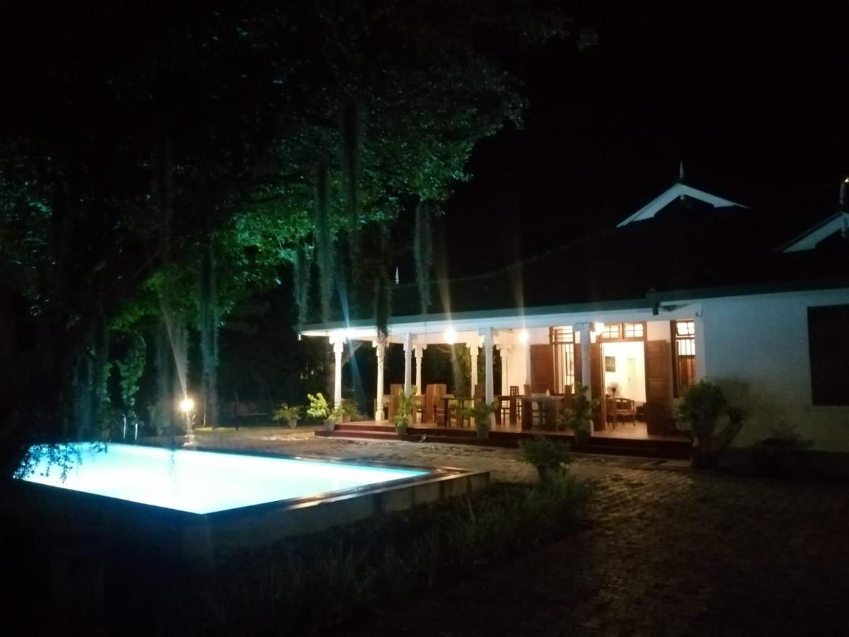 Tranquility Guest House Hikkaduwa Esterno foto