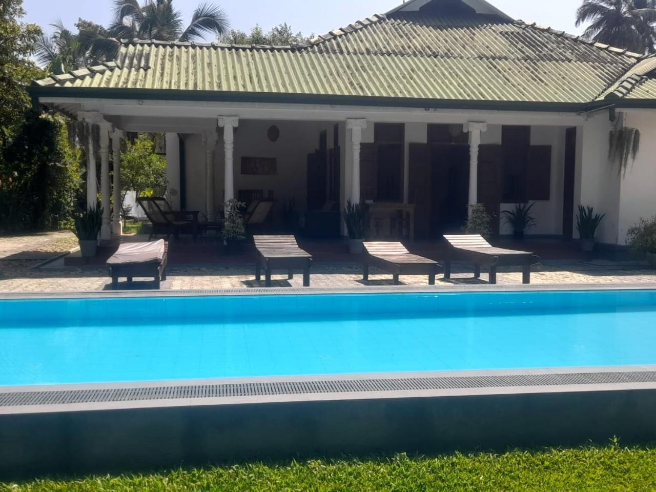 Tranquility Guest House Hikkaduwa Esterno foto