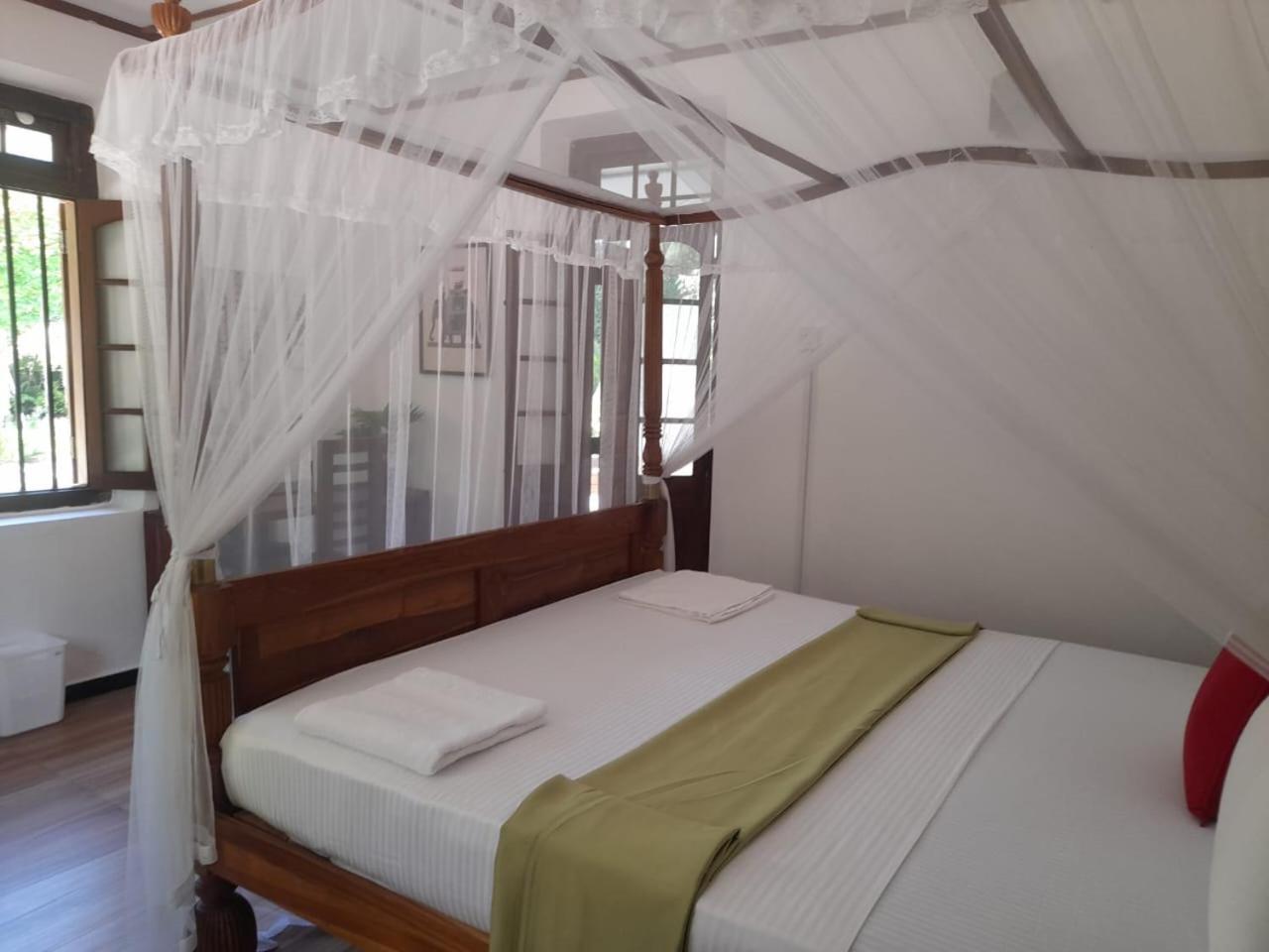 Tranquility Guest House Hikkaduwa Esterno foto