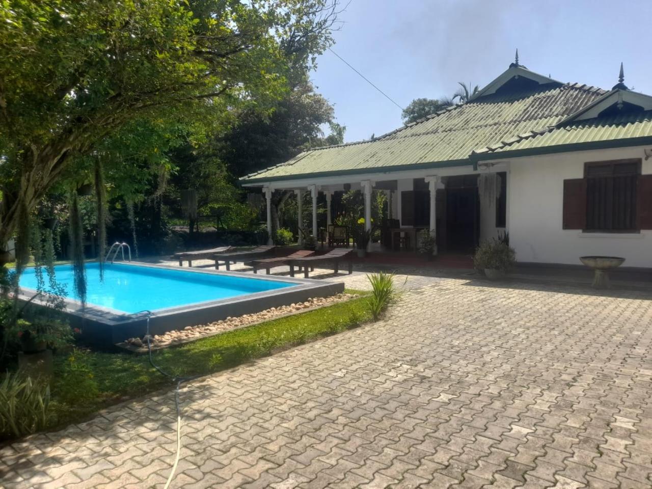 Tranquility Guest House Hikkaduwa Esterno foto