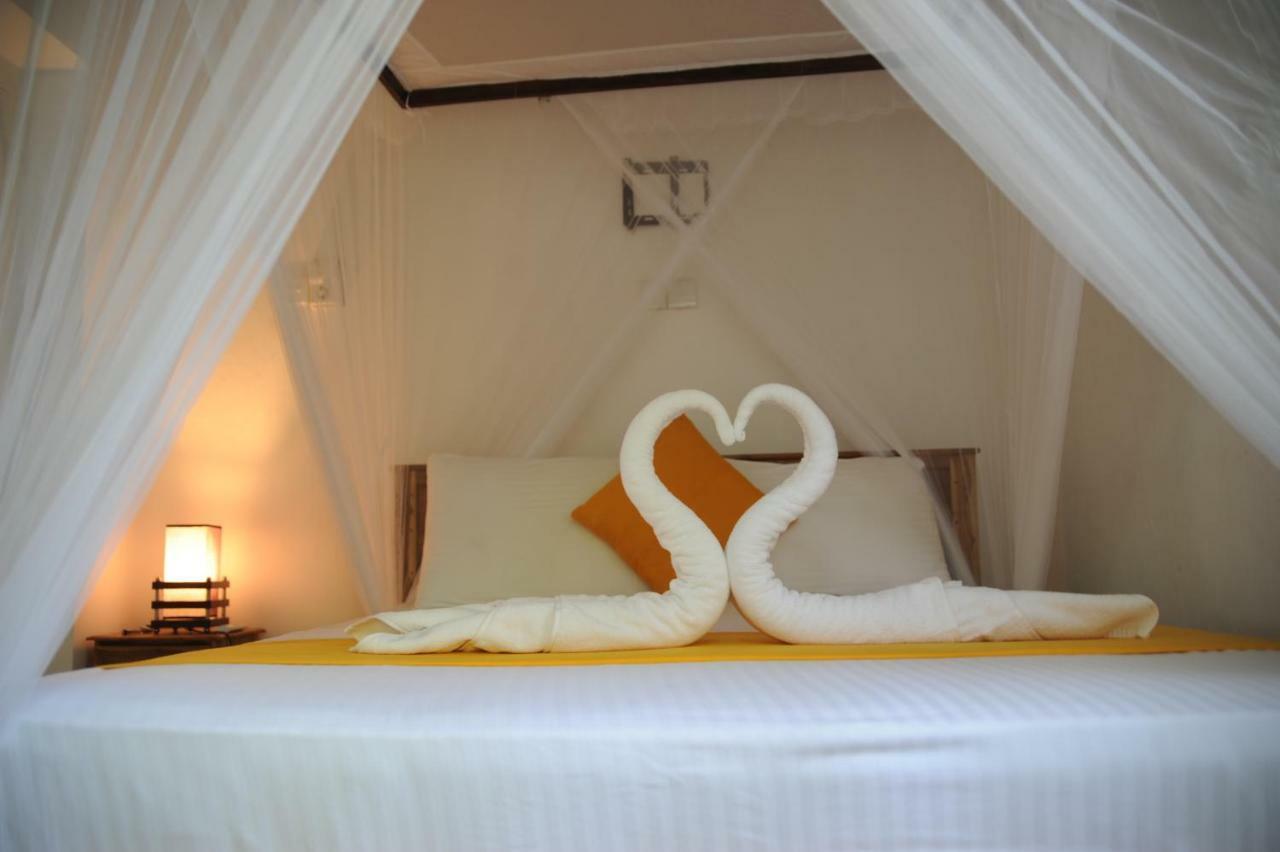 Tranquility Guest House Hikkaduwa Esterno foto