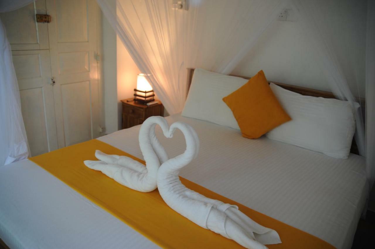 Tranquility Guest House Hikkaduwa Esterno foto