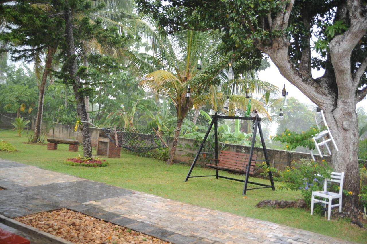 Tranquility Guest House Hikkaduwa Esterno foto