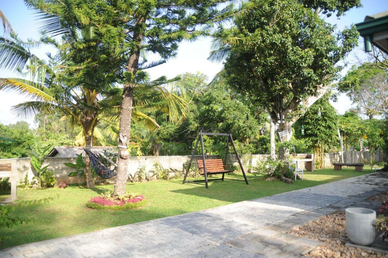 Tranquility Guest House Hikkaduwa Esterno foto
