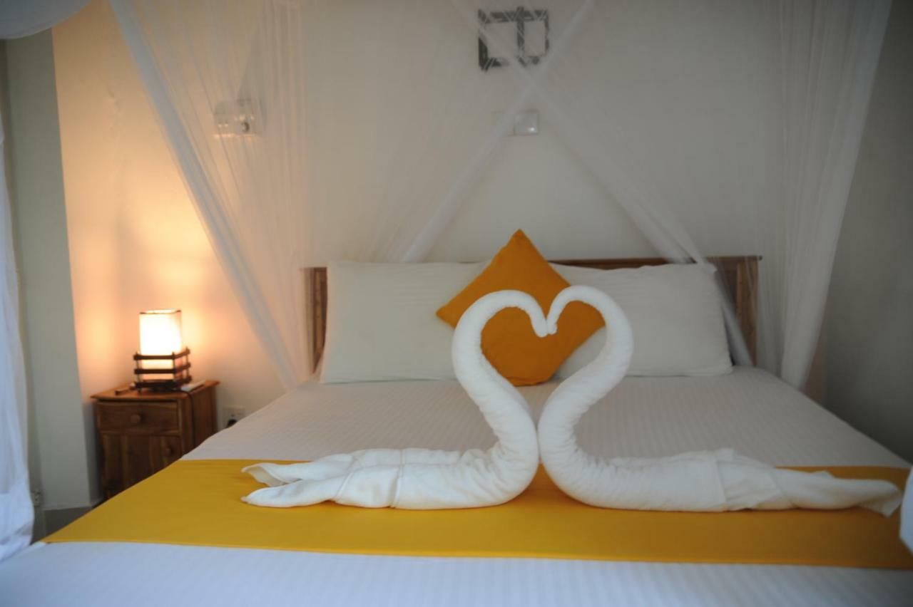 Tranquility Guest House Hikkaduwa Esterno foto